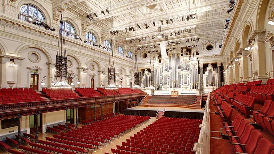 Sydney Town Hall Centennial Hall (Sydney)